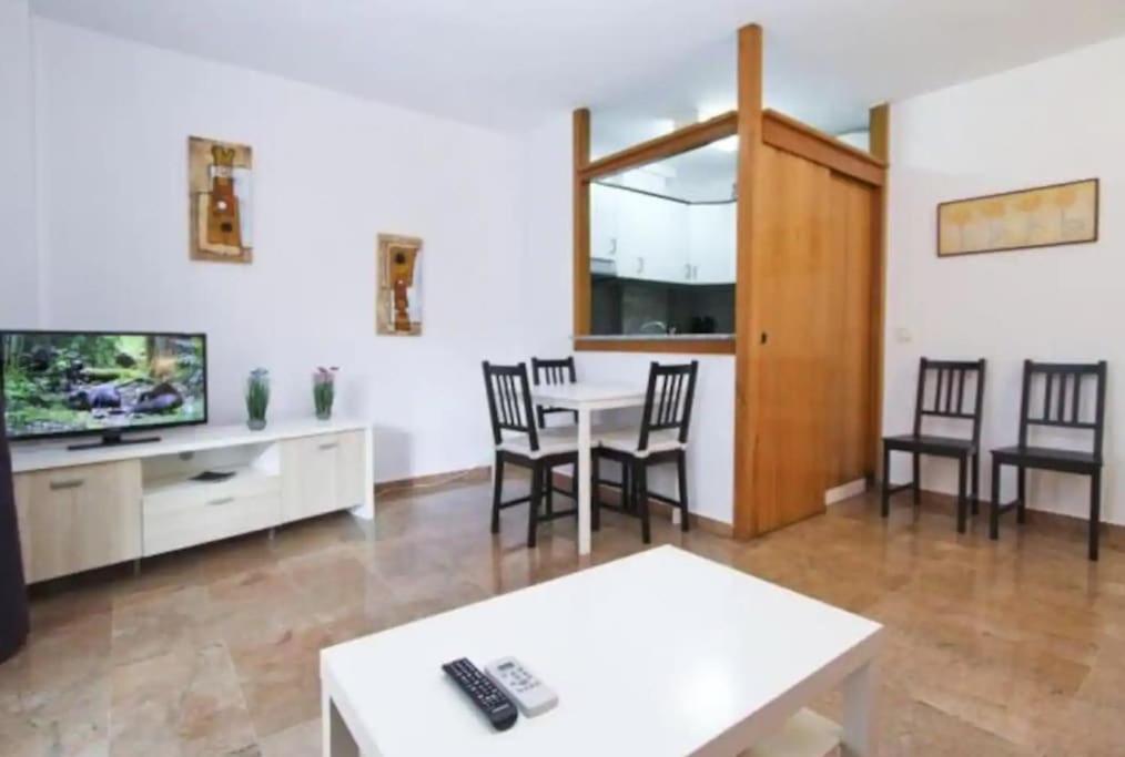 White Beach 100M Playa, Wifi, Pool 6Pax Salou Kültér fotó
